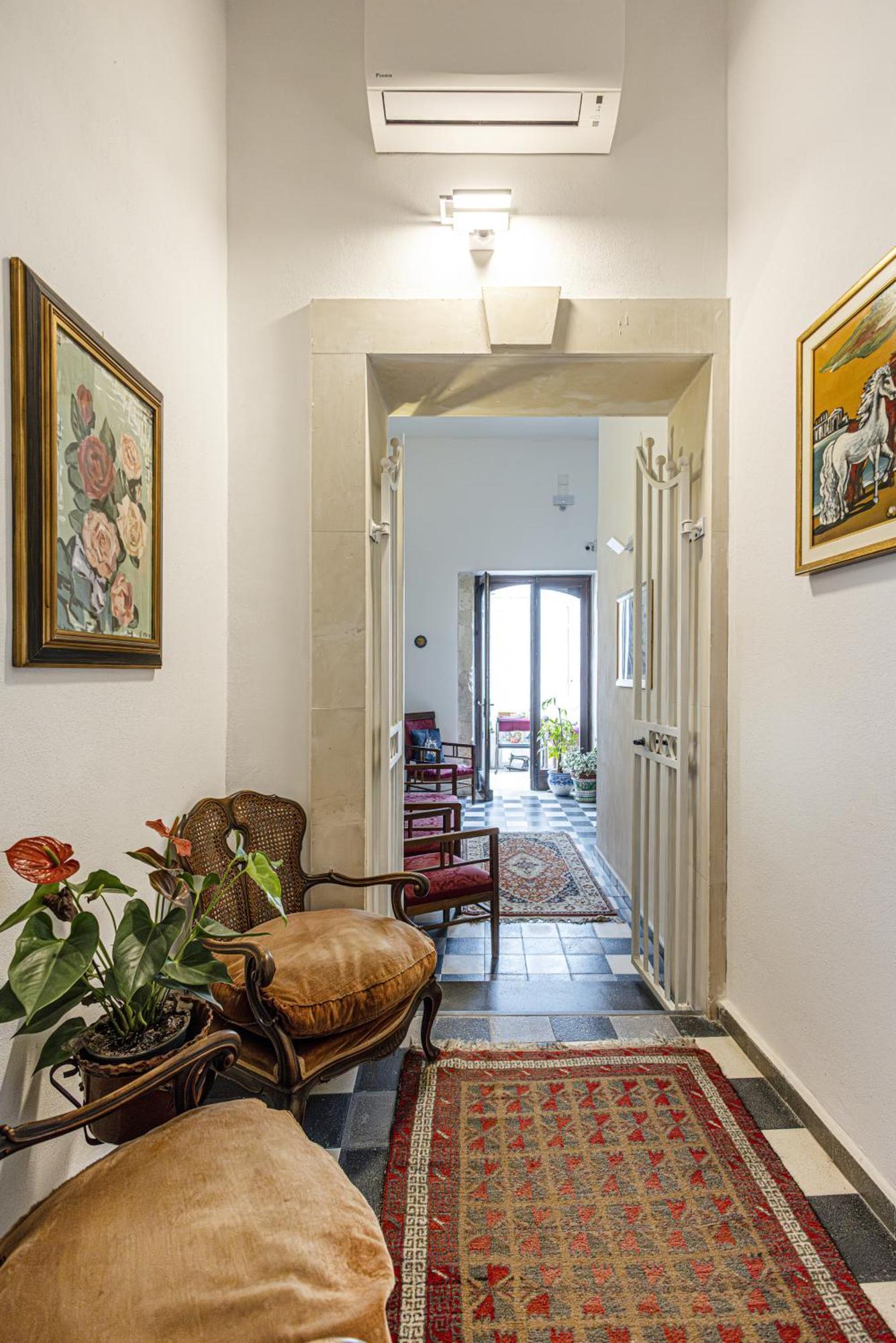 Lakkios Charming Suites And Rooms Syracuse Ngoại thất bức ảnh