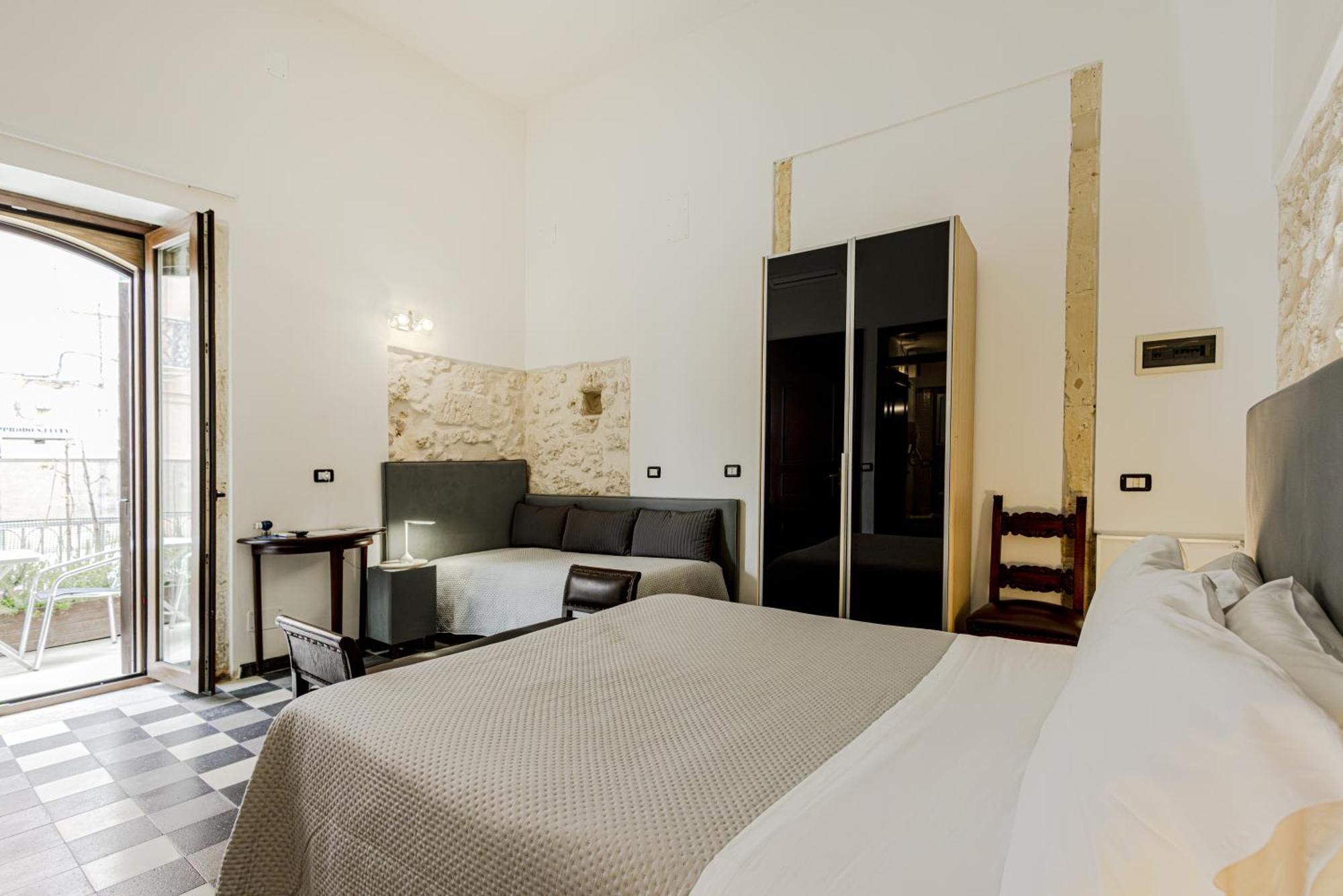 Lakkios Charming Suites And Rooms Syracuse Ngoại thất bức ảnh