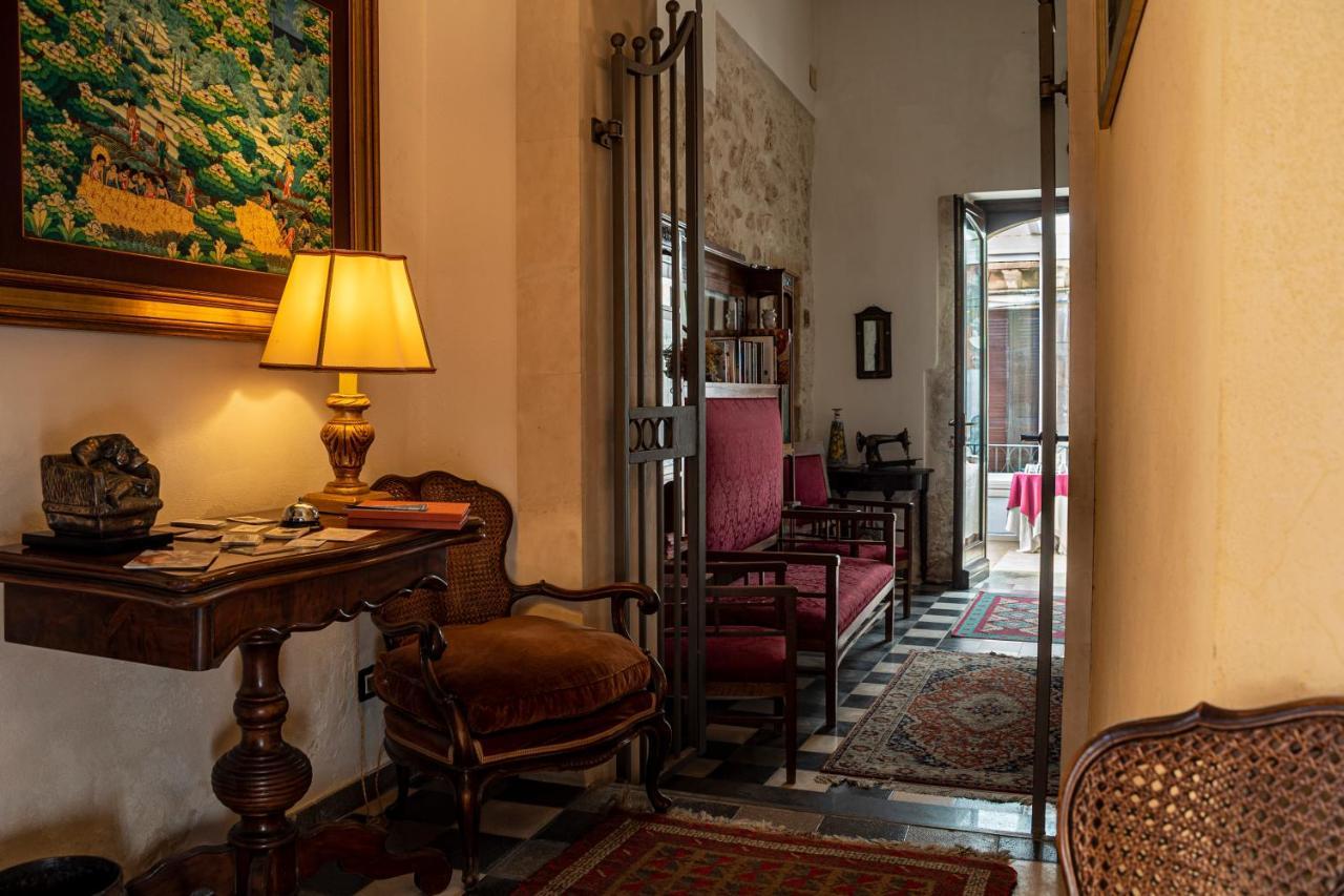 Lakkios Charming Suites And Rooms Syracuse Ngoại thất bức ảnh
